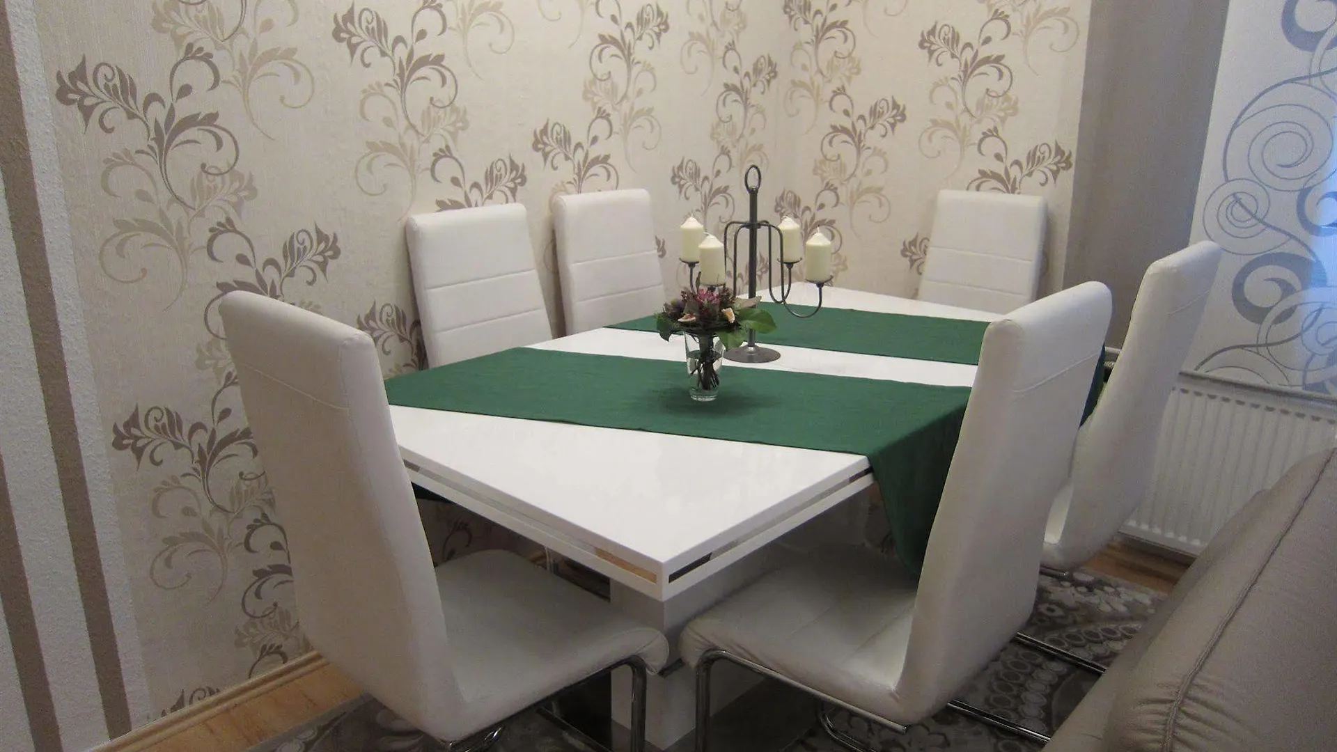 Hotel Abt Private Rooms - Hannover Laatzen Germany